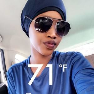 Meet your Posher, Layla